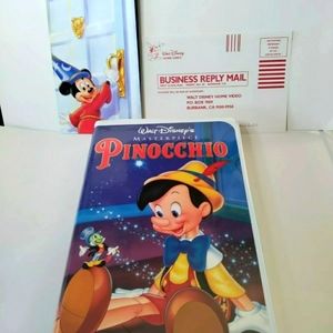 Pinocchio (VHS, 1993) comes with the original Disney / Jim Hansen video brochure